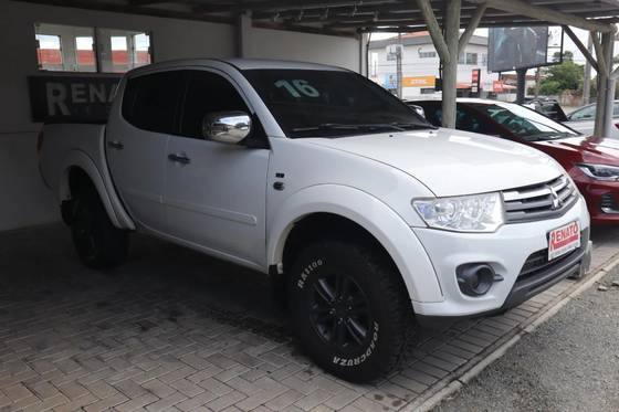 MITSUBISHI L200 TRITON 3.2 HPE 4X4 CD 16V TURBO INTERCOOLER DIESEL 4P MANUAL